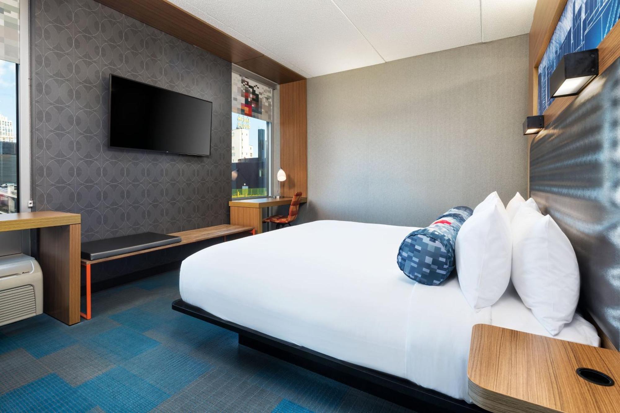 Aloft Minneapolis Bagian luar foto